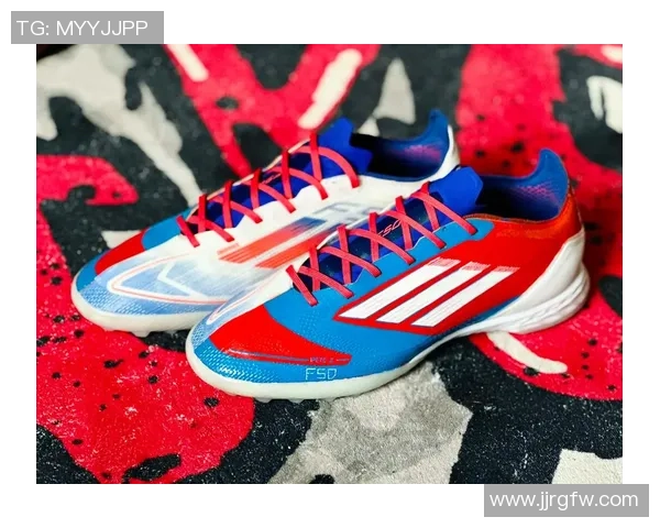 边锋球员专用足球鞋推荐与选择指南 适合不同风格与需求的最佳鞋款分析